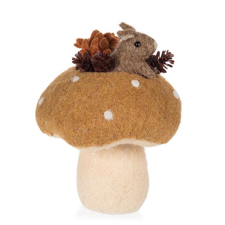 Mouse in Medium Mushroom