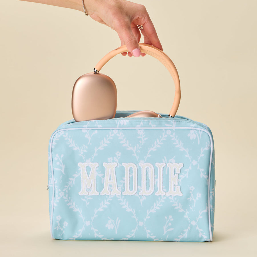 Weezie Blue Trellis Patterned Toiletry Bag