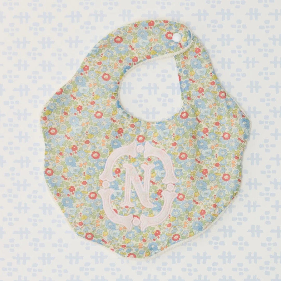 Scallop Bib